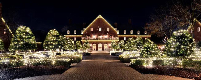 Coastal Christmas at The Founders Inn<br>(New Tour!)